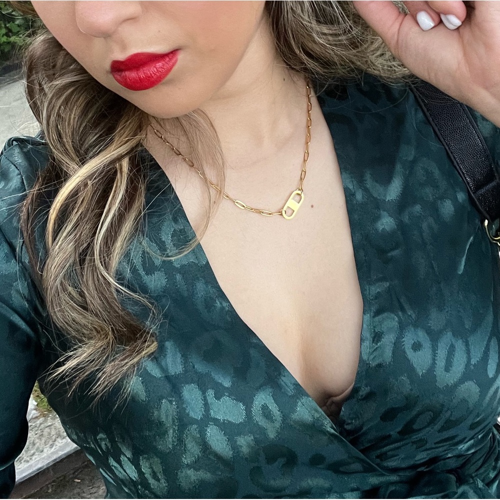 GREEN DRESS - Picture 3 of 4